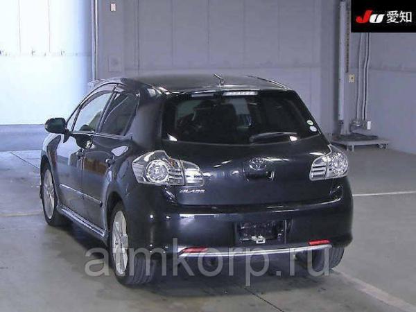 Автомобиль хэтчбек класса люкс TOYOTA BLADE — фото 2